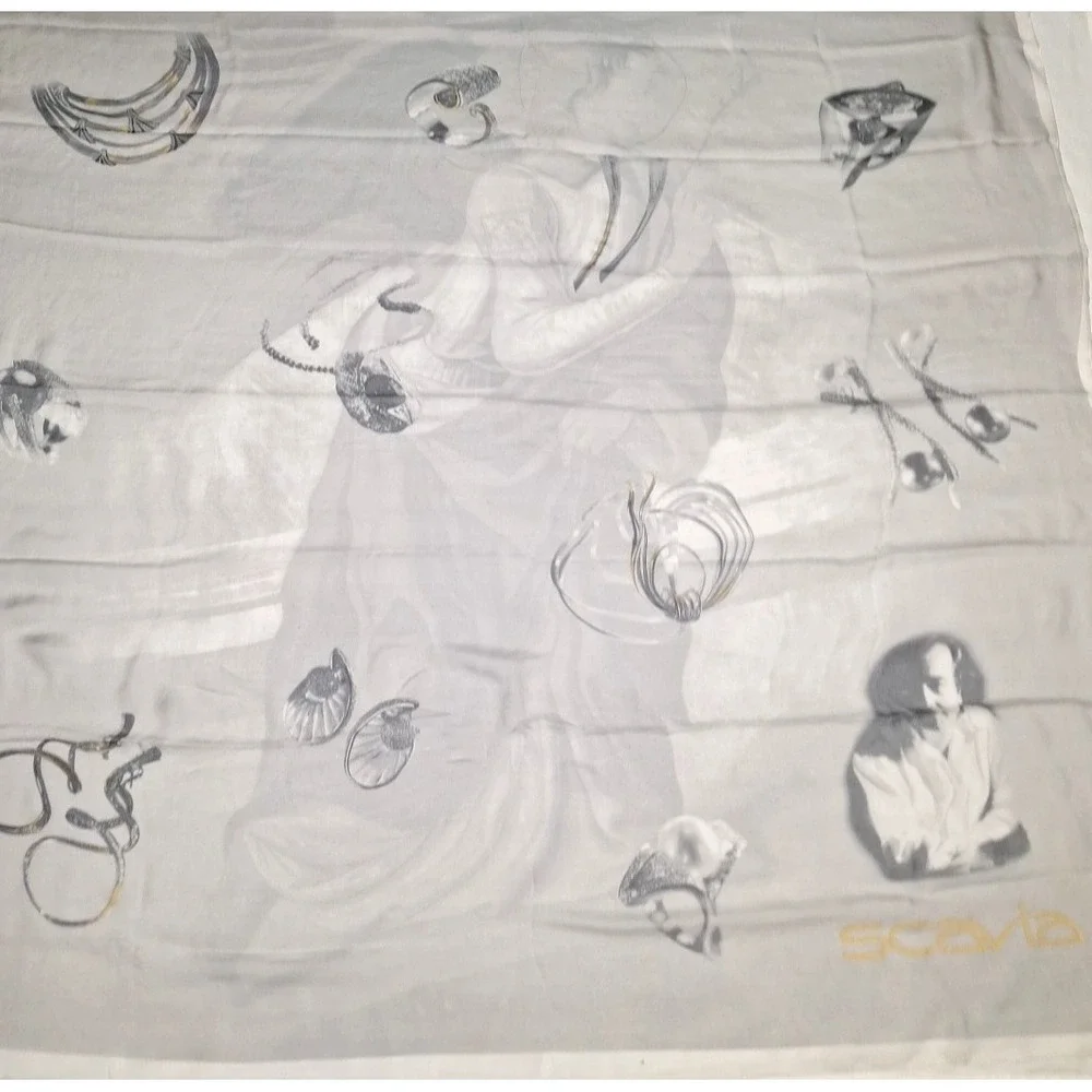Scavia beautiful vintage